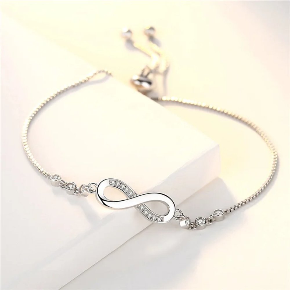 Gorgeous Infinity w/ Diamonds, 8.00 " Inch Long Bracelet  .925 Sterling Silver - Picture 6 of 6